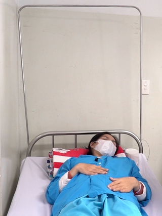 Đang sinh hoạt bình thường, đột nhiên bị xuất huyết dạ dày, nôn ra máu