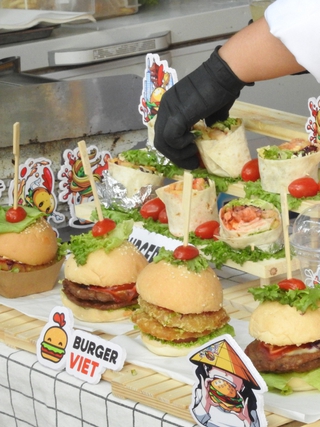 Choáng ngợp trước độ hoành tráng của bánh mì