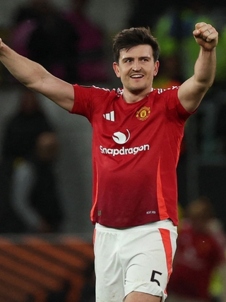 M.U vào bán kết Europa League sau trận đấu điên rồ: HLV Amorim cũng sốc