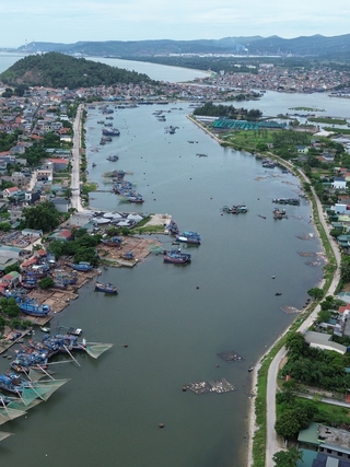 Thanh Hóa: Nhiều địa phương họp cả buổi tối kịp đổi lại tên xã