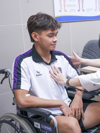 Bùi Vĩ Hào được mổ thành công, bác sĩ tiết lộ cơ hội dự SEA Games 33