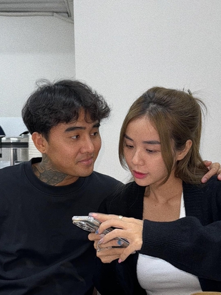 Showbiz 30.4: Đạt G cầu hôn cháu nội NSƯT Bảo Quốc; Nữ MC VTV gây chú ý