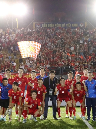 Indonesia thăng hạng FIFA tốt nhất trong 15 năm, có vượt được đội tuyển Việt Nam?