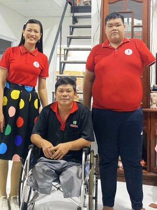 Mang yêu thương đến người cùng cảnh ngộ