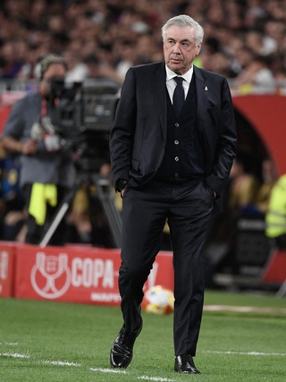 HLV Ancelotti làm rung chuyển bóng đá Brazil