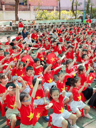 Quận 11, TP.HCM tuyển sinh bao nhiêu lớp 1, trường nào dạy tiếng Trung?