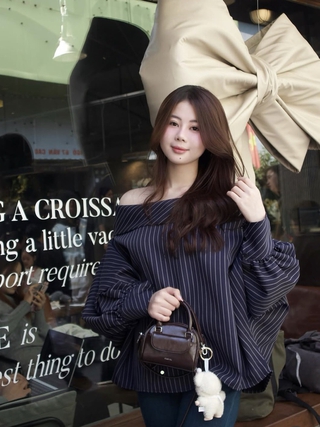 Bật mí cách chọn áo trễ vai cho cô nàng mũm mĩm