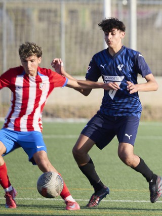 Tài năng Việt ra sân tại Tây Ban Nha: Thích thú khi đấu đội trẻ Atletico Madrid