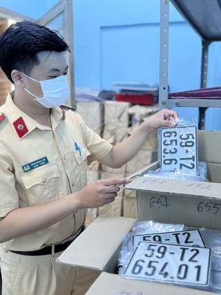 Các trường hợp phải đổi đăng ký xe, biển số xe mới nhất 2025