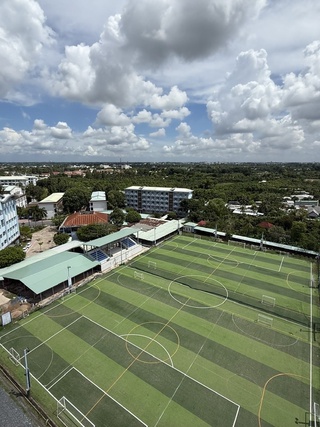 Trường ĐH Đồng Tháp làm sân bóng 11 người, mặt sân trị giá tiền tỉ