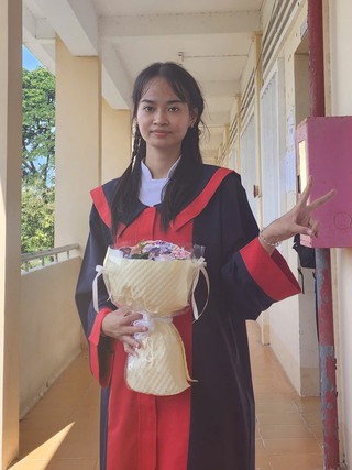 Thủ khoa ở Vĩnh Long: 'Bẻ lái' từ kinh tế sang sư phạm