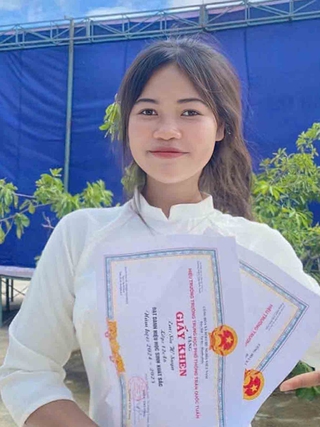 Nghị lực mùa thi: Nữ sinh mồ côi và giấc mơ giảng đường