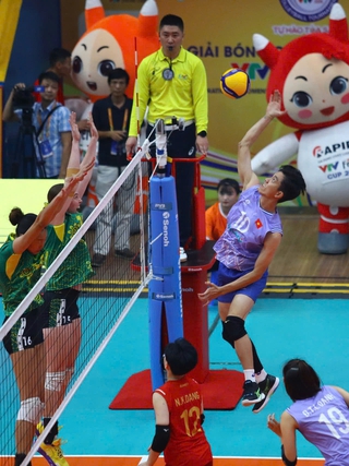 Lịch thi đấu tứ kết bóng chuyền nữ quốc tế VTV Cup hôm nay: U.21 Việt Nam đấu Thanh Thúy, Bích Tuyền