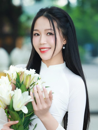 Cô gái Nghệ An cao 1,77 m gây chú ý khi thi Miss Grand Vietnam