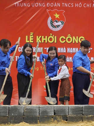 T.Ư Đoàn khởi công xây dựng công trình 'Ngôi nhà hạnh phúc'