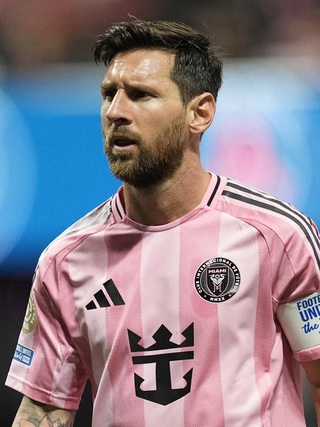 Messi làm chủ Inter Miami cùng David Beckham, bỏ qua đề nghị từ Ả Rập Xê Út