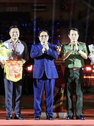 Thủ tướng Phạm Minh Chính dự lễ khai mạc giải bóng đá Công an-Cảnh sát ASEAN