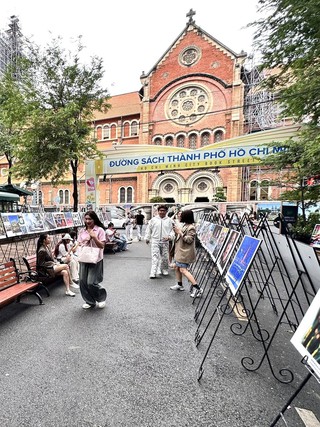 Nhiều hoạt động hấp dẫn trong tuần lễ 'Doanh nhân và sách'