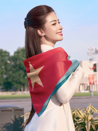 Dương Hoàng Yến ra mắt MV, không áp lực khi bị so sánh