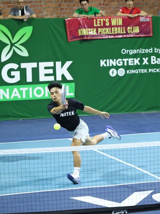 Các tay vợt Việt Nam gây sốt ở giải pickleball Kingtek International 2025