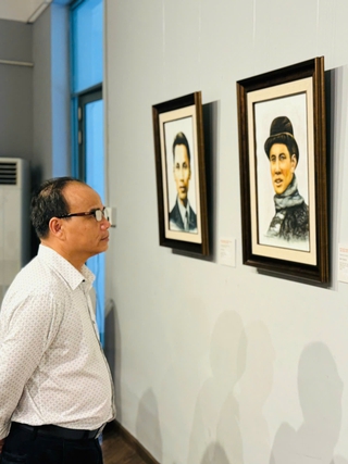 59 bức tranh quý tại trưng bày 'Hồ Chí Minh - chân dung một con người'