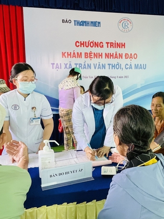 BV Chợ Rẫy, Báo Thanh Niên tổ chức khám bệnh nơi cuối cùng bản đồ Việt Nam