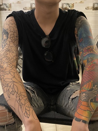 Hai vụ việc gây bức xúc và một câu hỏi: xăm trổ là người xấu, hung hãn?