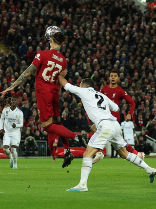 Champions League: Real Madrid đấu Liverpool, Barcelona gặp PSG ở vòng bảng