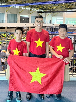 Hai học sinh Việt đoạt giải STEM quốc tế