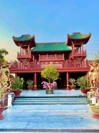 Chùa Lầu - dấu ấn kiến trúc độc đáo vùng Bảy Núi 'níu chân' du khách