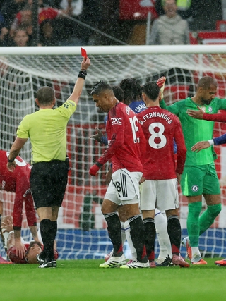 M.U đánh bại Chelsea gây tranh cãi: ‘Trọng tài thiên vị thầy trò HLV Amorim?’