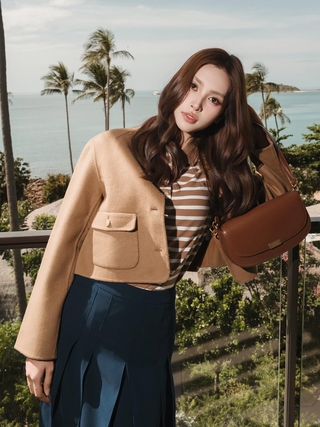 Áo khoác dáng ngắn 'lên ngôi', thay thế blazer