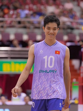 Bích Tuyền không thi đấu giai đoạn 2 giải bóng chuyền quốc gia và có thể cả SEA Games 33