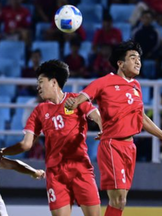 U.23 Indonesia hòa như thua đội Lào: HLV bức bối, sếp lớn ra chỉ thị khẩn