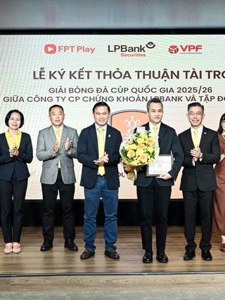 Cúp quốc gia tìm được nhà tài trợ mới trước thềm khai màn: Vô địch được 2 tỉ đồng