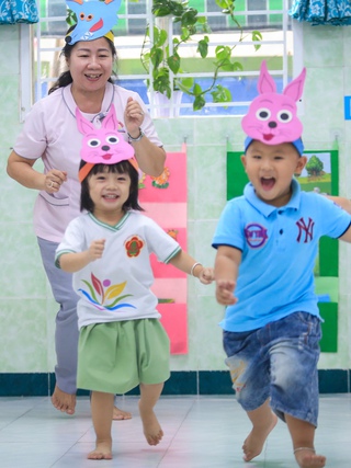 Tuổi nghỉ hưu giáo viên từ năm 2026 thế nào, ai được nghỉ sớm, nghỉ trễ?