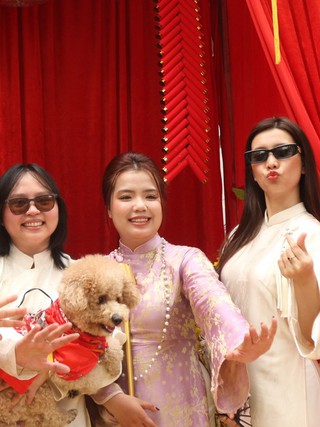 Tái hiện lại Sài Gòn xưa, nơi đây đang đông đúc khách chụp ảnh tết miễn phí