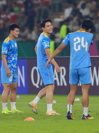 'Điềm lành' chiến thắng của U.23 Việt Nam: Nụ cười Đình Bắc