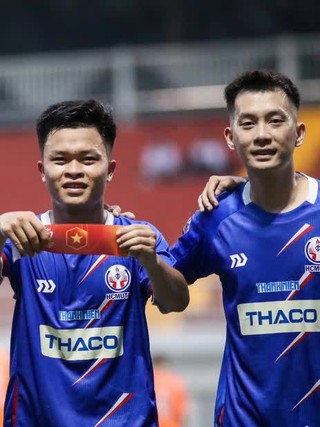 Trường ĐH Công nghệ Kỹ thuật TP.HCM - Trường ĐH Quốc tế Hồng Bàng: Phải thắng!