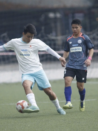 Trường ĐH Công nghệ Đông Á 5-2 Học viện Ngân hàng: Tràn ngập siêu phẩm