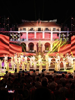 Nghị quyết của Bộ Chính trị về phát triển văn hóa Việt Nam