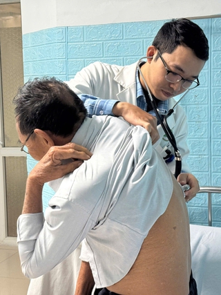 Bệnh nhân ung thư phổi được điều trị bằng phương pháp mới: Sau 3 năm vẫn khỏe mạnh!
