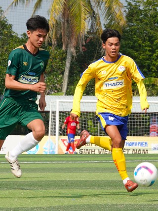 Trường ĐH Tây Đô 0-0 Trường ĐH Sư phạm Kỹ thuật Vĩnh Long: Chia điểm trận ra quân