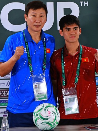 HLV Kim Sang-sik ca ngợi U.23 UAE cực hay, nhưng U.23 Việt Nam sẽ chiến thắng