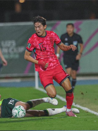 U.23 Hàn Quốc vất vả hạ U.23 Úc, đối đầu Nhật Bản ở bán kết châu Á