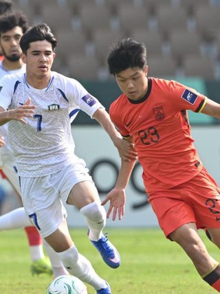 U.23 Trung Quốc loại Uzbekistan sau loạt sút luân lưu, gặp U.23 Việt Nam ở bán kết