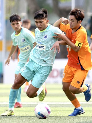 ĐH Trà Vinh 7-0 Trường ĐH FPT Cần Thơ: ‘Vỡ trận’ hiệp 2