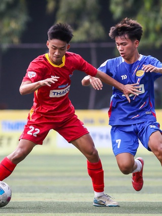 Trường ĐH Tôn Đức Thắng 4-0 Trường ĐH Ngoại ngữ Tin học TP.HCM: Ngôi đầu xứng đáng