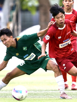 Trường ĐH Nam Cần Thơ 3-0 Trường ĐH Sư phạm Kỹ thuật Vĩnh Long: Thắng nuôi hy vọng