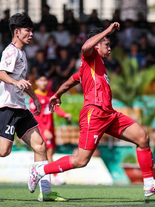 Trường ĐH Quốc tế Hồng Bàng 0-4 Trường ĐH Văn Lang: Chạm tay vé play-off